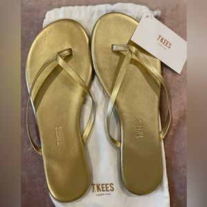 Tkees Gold metallic sandals - USA Size 8 in Women’s